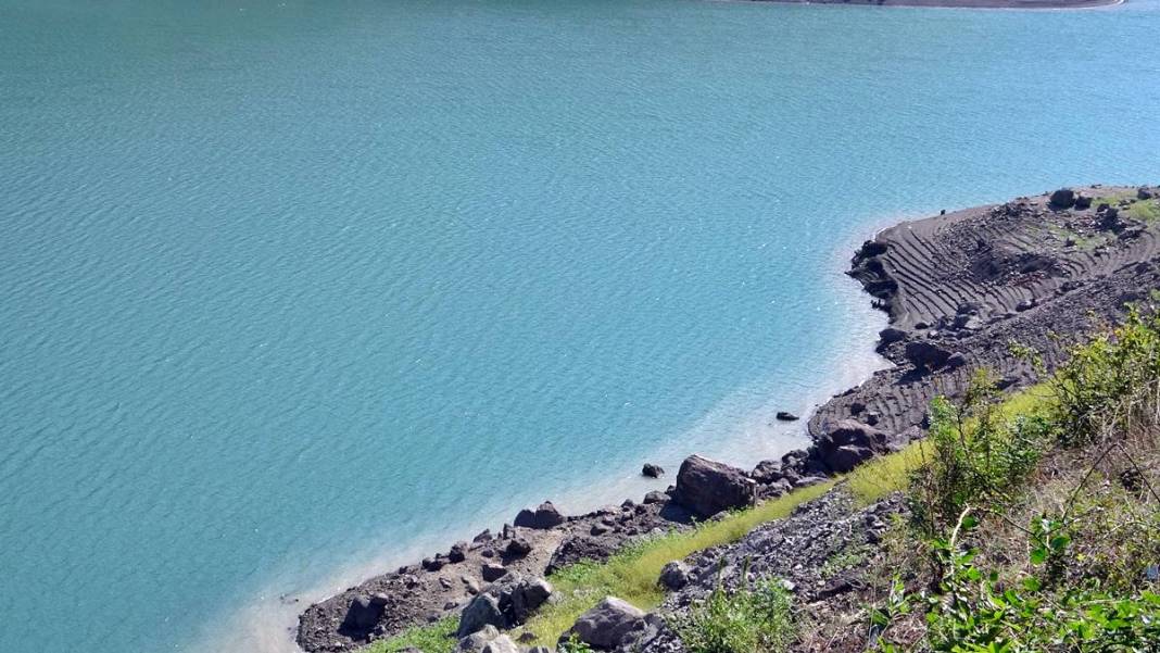 O kentte korkutan manzara: 'Herkes duyarlı olsun' çağrısı! Belediye fotoğraflarını çekip uyardı 19